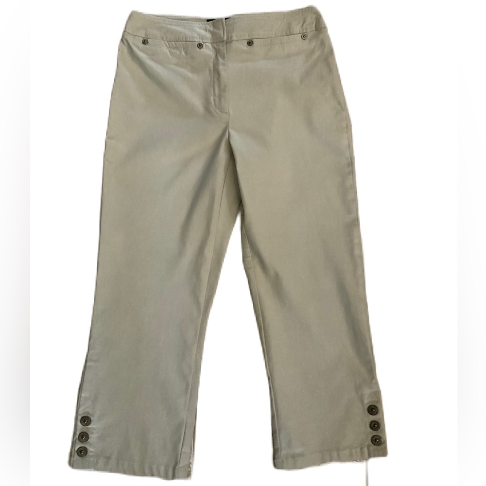 Tribal Stone Capri Stretch Pants